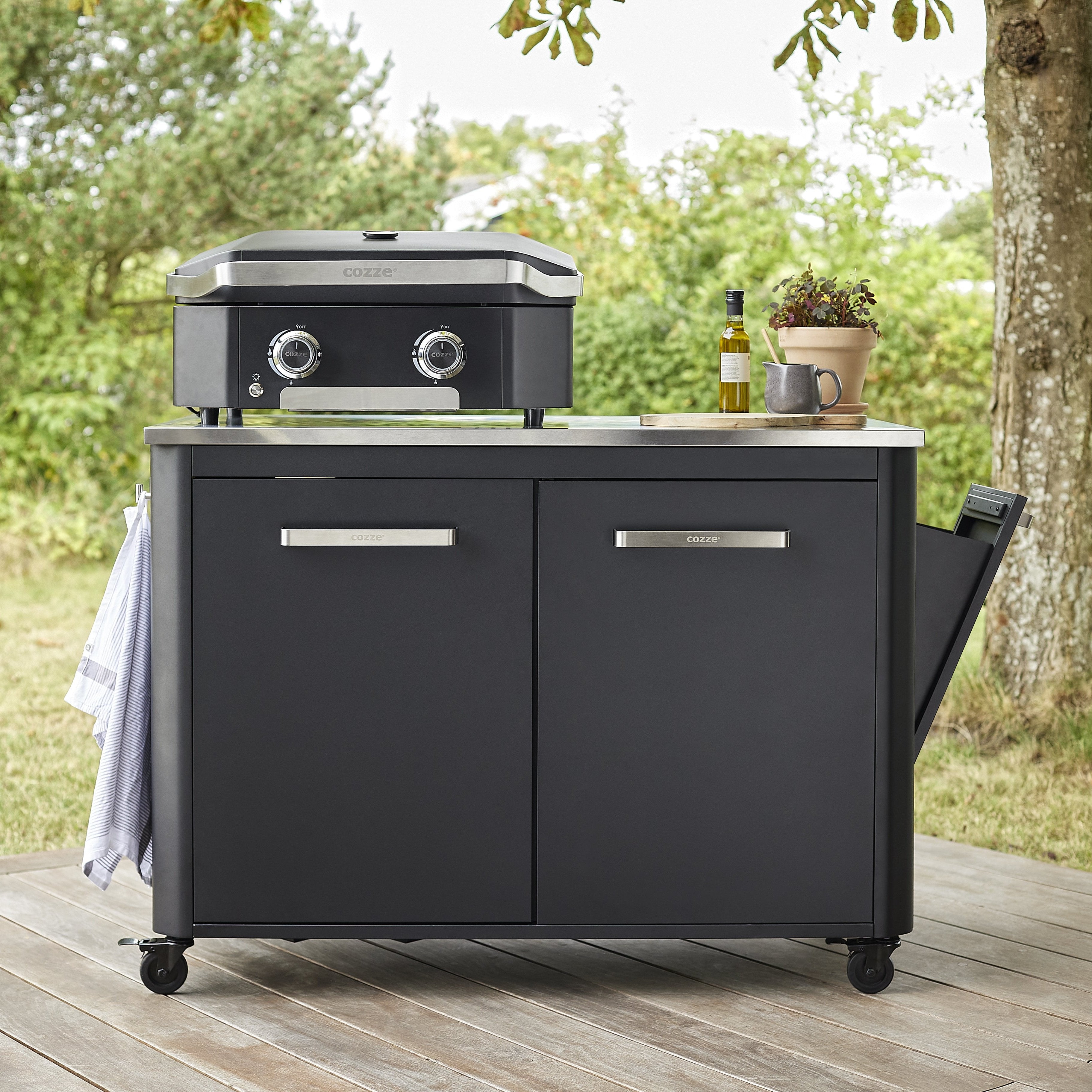 Cozze Outdoor Kitchen - 2 Door Black