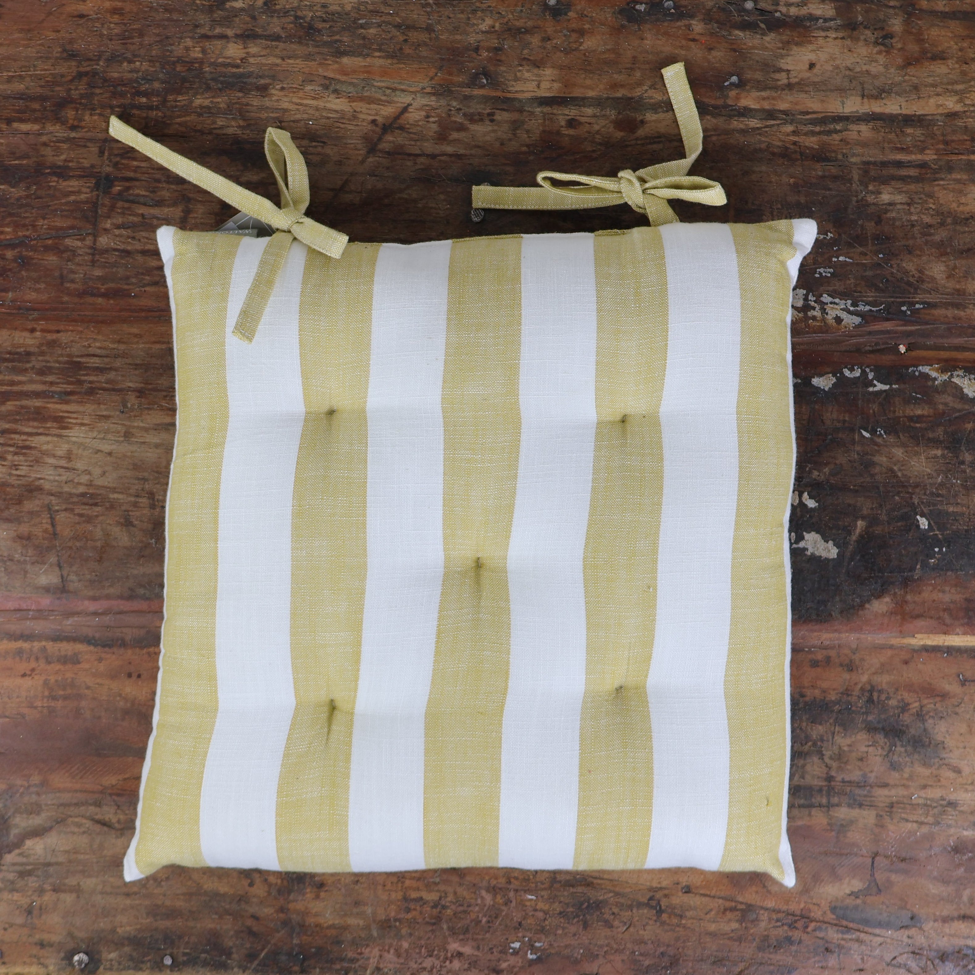 Wide Stripe Seat Pad with Ties Honeydew