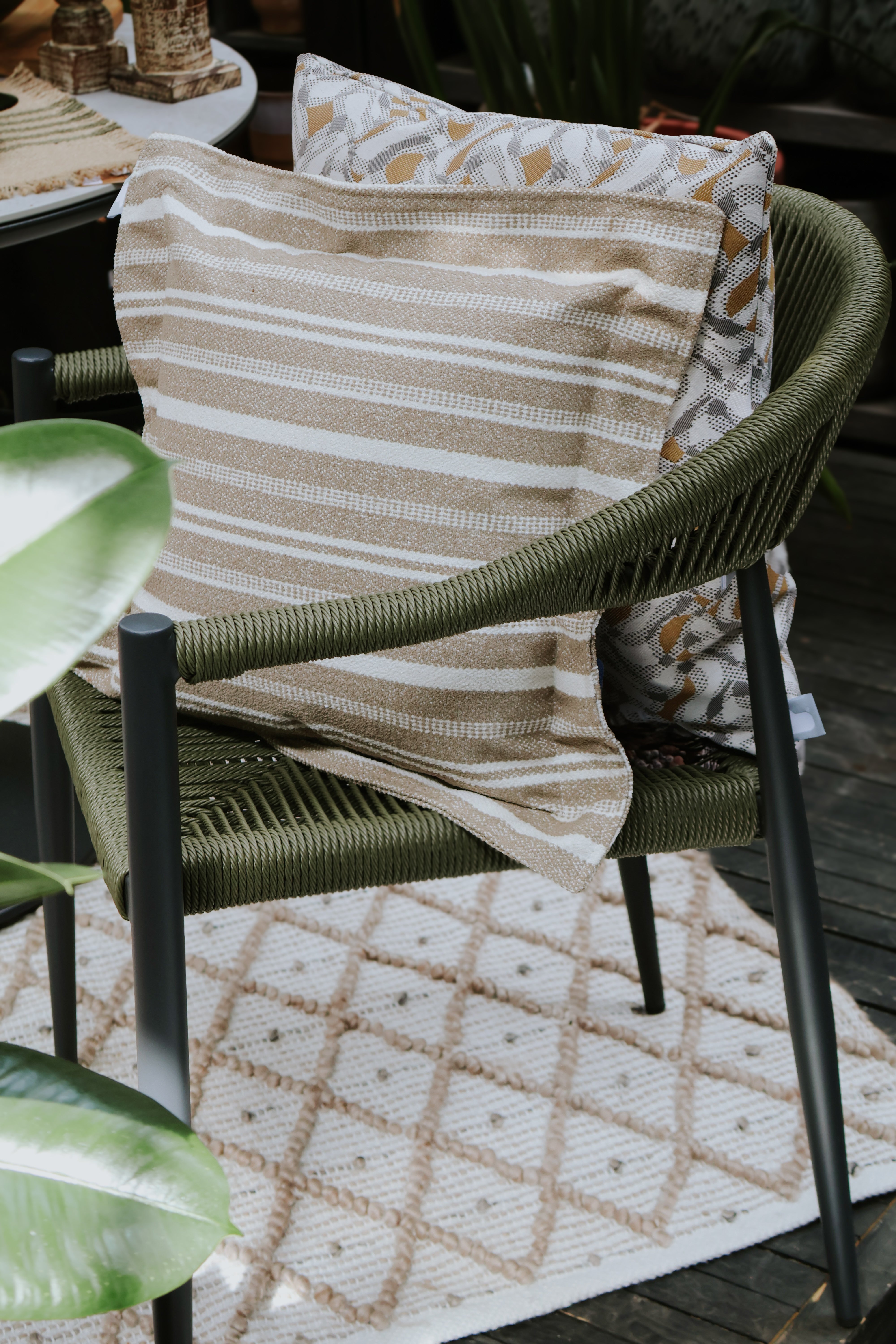 Jandia Charcoal & Green Chair