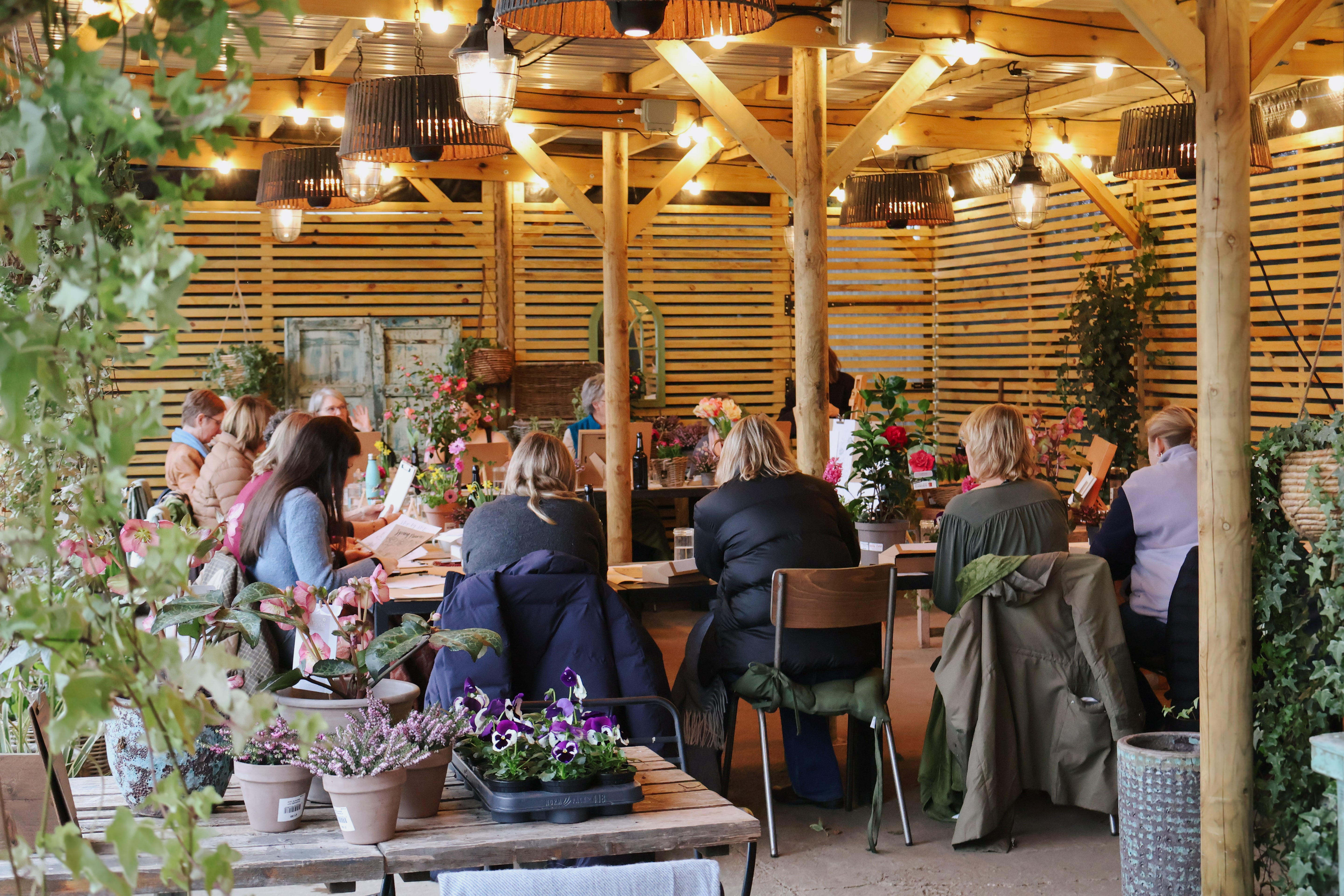 Mummy & Mini - Spring Illustration & Nature Craft Iver