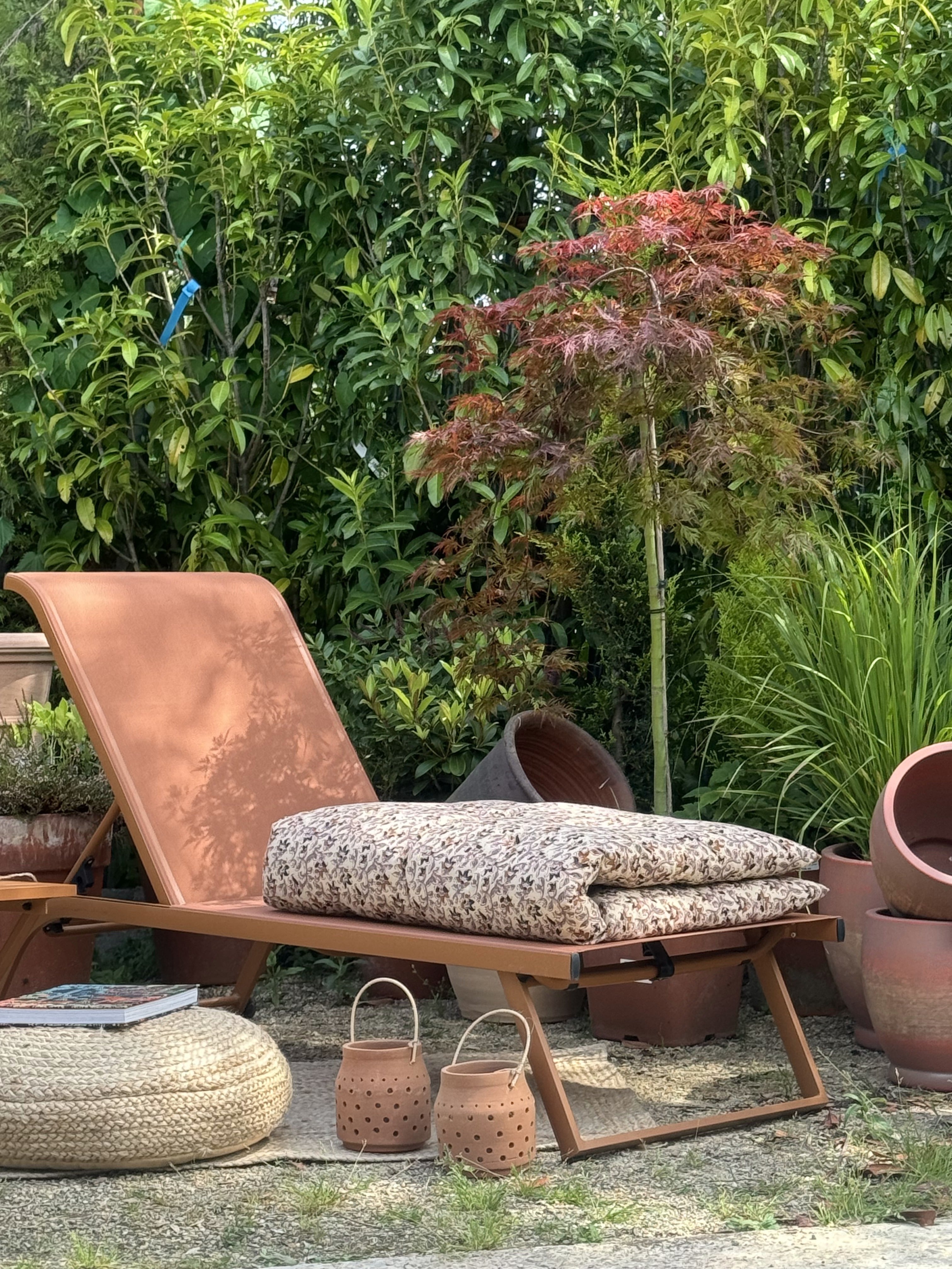 Taylor Pecan Sunbed With Wheels Flowerland