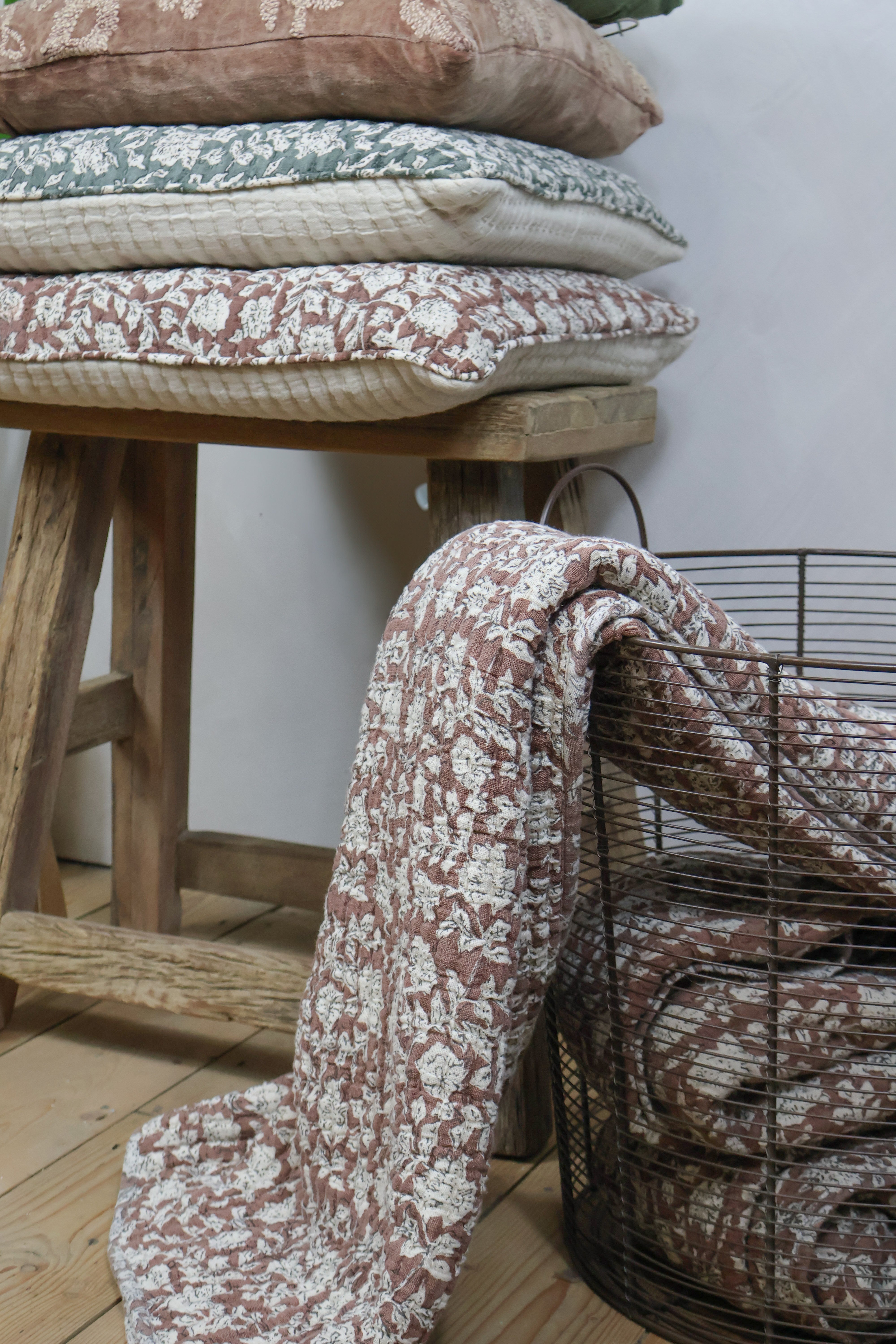 Provence Quilted Throw Tea Rose