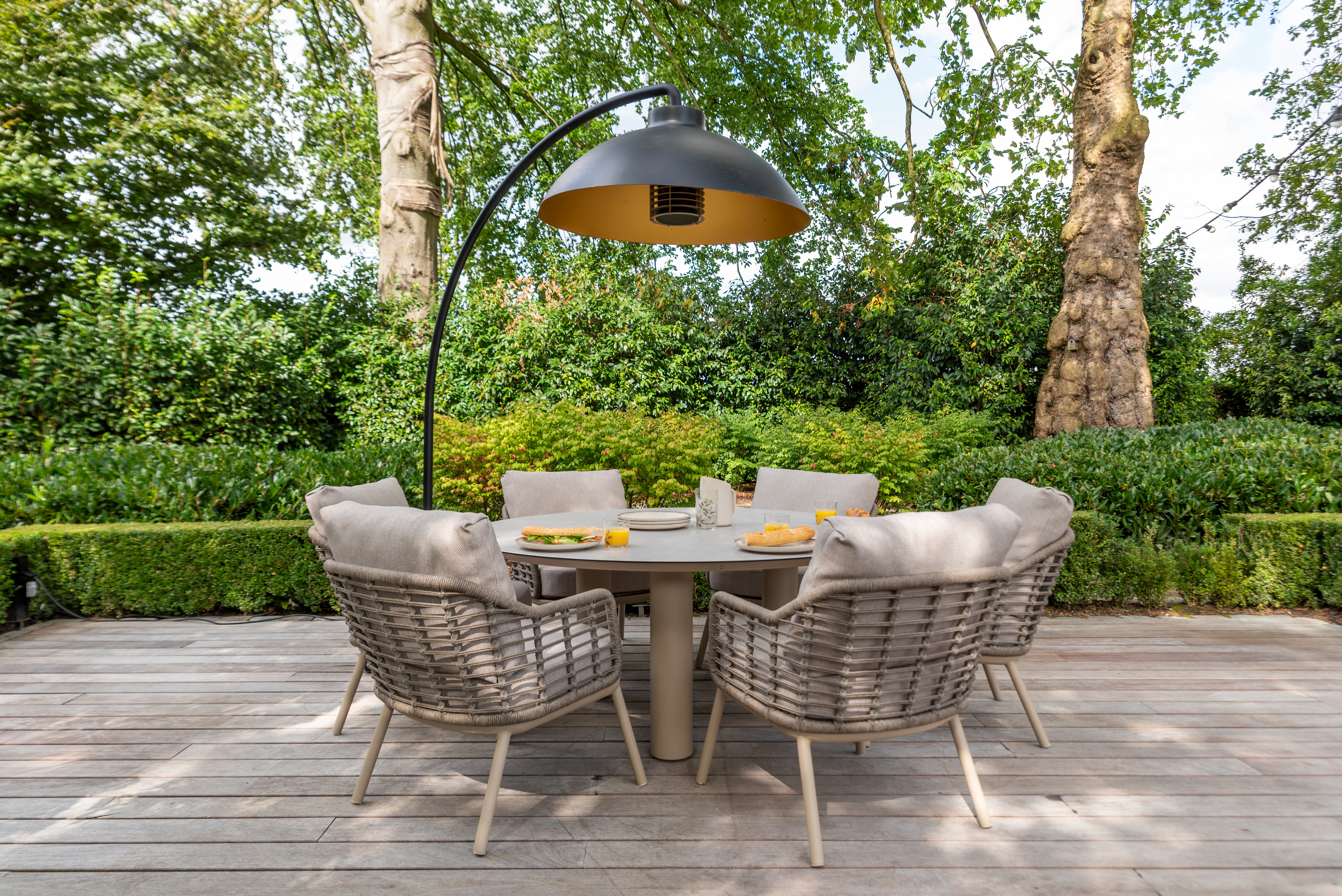 Puglia Low Dining Set
